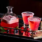 إنتركونتيننتال - بالاسيو داس كاردوساس 5* بورتو