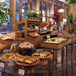 فندق إنتركونتيننتال - بالاسيو داس كاردوساس 5*