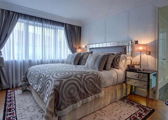 Intercontinental - Palacio Cardosas By Ihg 5*